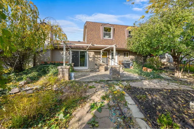 $545,000 | 1567 California Street, Elk Grove Village, IL 60007