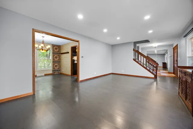 $545,000 | 1567 California Street, Elk Grove Village, IL 60007