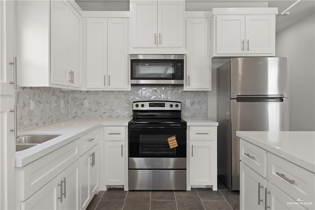 1704 West Violet Drive, Unit 1 Pharr, TX 78577 - Photo 6 of 15