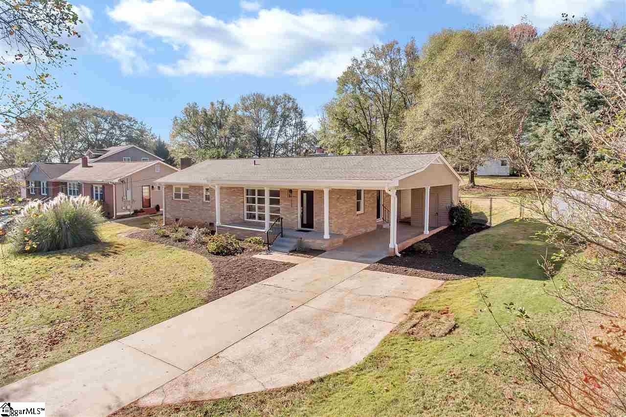 129 Duncan Chapel Road Greenville, SC 29617 - Photo 2 of 31 Gallery Image 2
