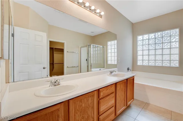 $2,000 | 2407 Balgavies Court, Henderson, NV 89044