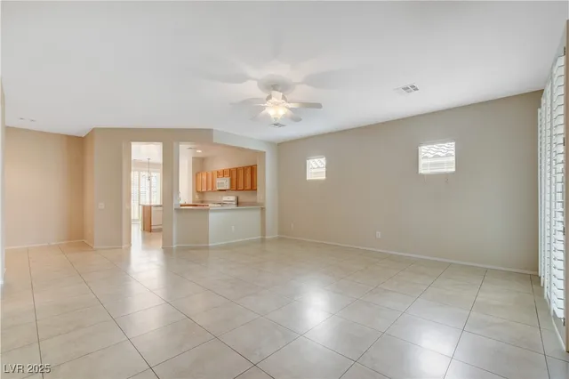 $2,000 | 2407 Balgavies Court, Henderson, NV 89044