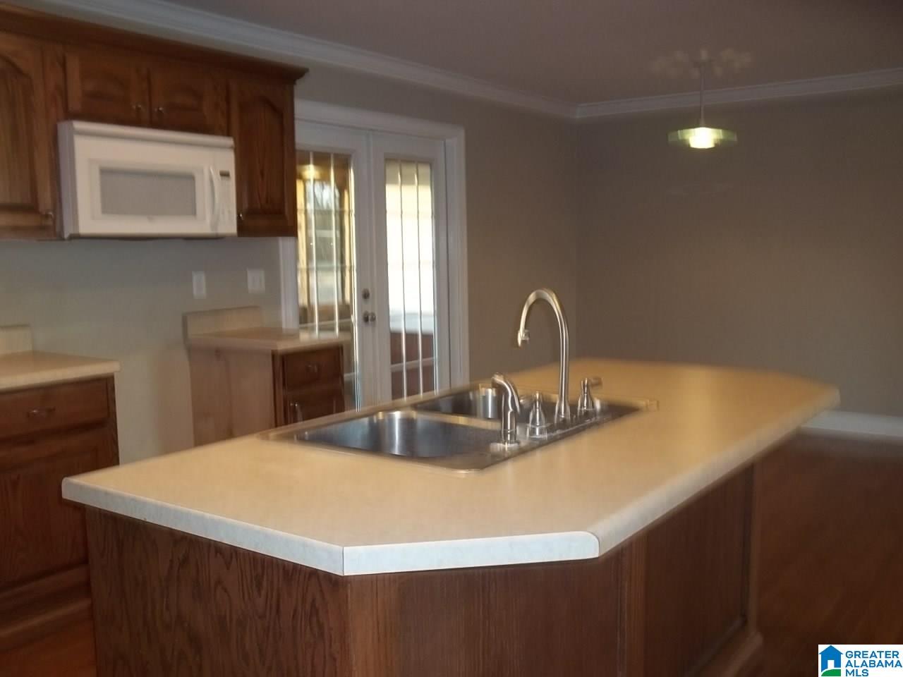 2000 Deborah Drive Oxford, AL 36203 - Photo 5 of 19