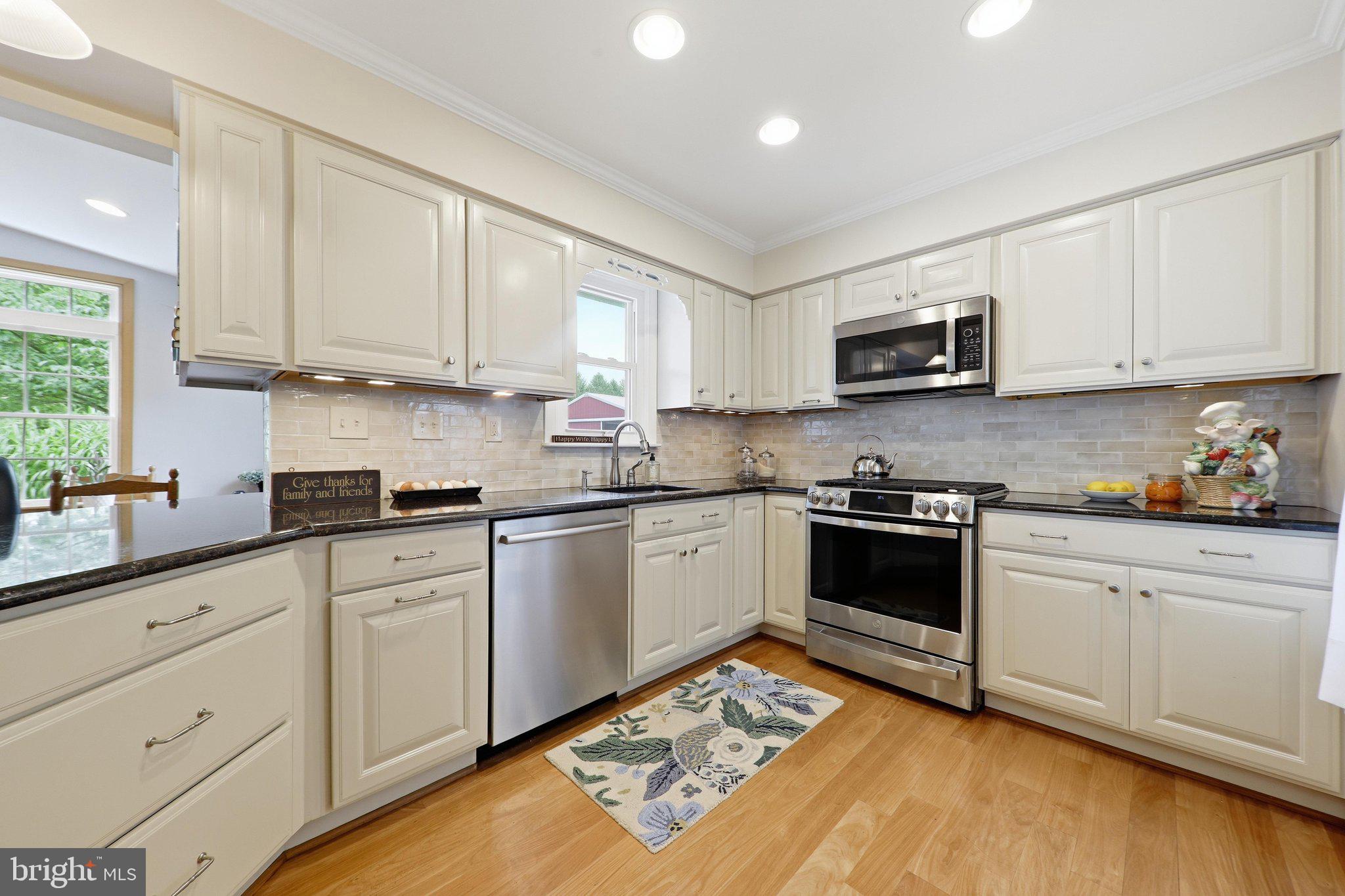 3301 Ridge Road Westminster, MD 21157 - Photo 11 of 69 Kitchen