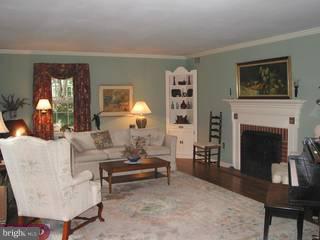 3073 Yorkshire Road Doylestown, PA 18902 - Photo 5 of 6