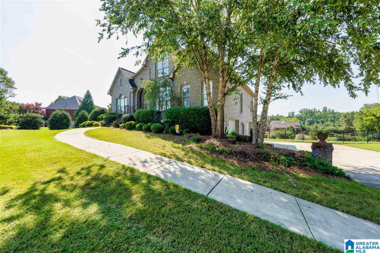 1263 Overbrook Circle Morris, AL 35116 - Photo 4 of 40