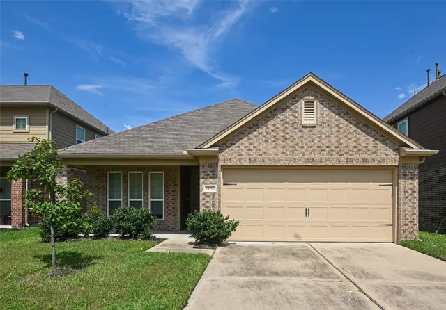 $2,075 | 14910 Hope Hills Lane, Cypress, TX 77429