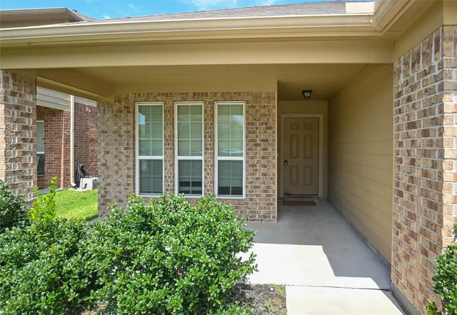 $2,075 | 14910 Hope Hills Lane, Cypress, TX 77429