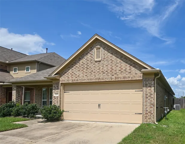 $2,075 | 14910 Hope Hills Lane, Cypress, TX 77429