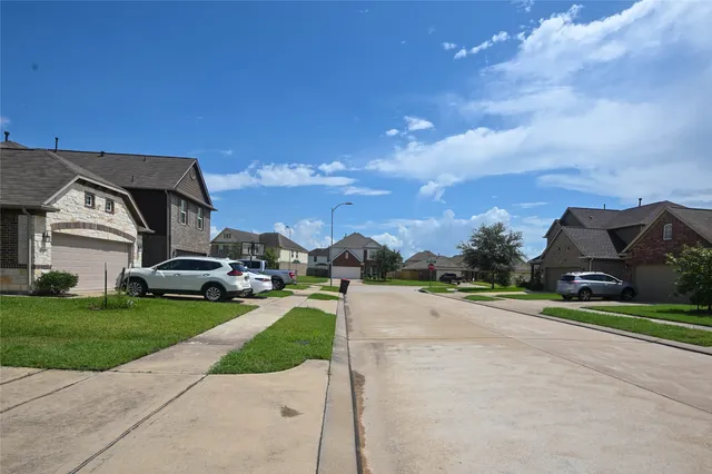 $2,075 | 14910 Hope Hills Lane, Cypress, TX 77429