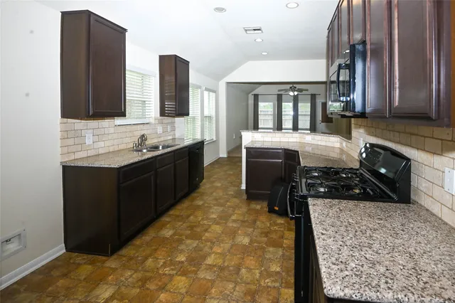 $2,075 | 14910 Hope Hills Lane, Cypress, TX 77429