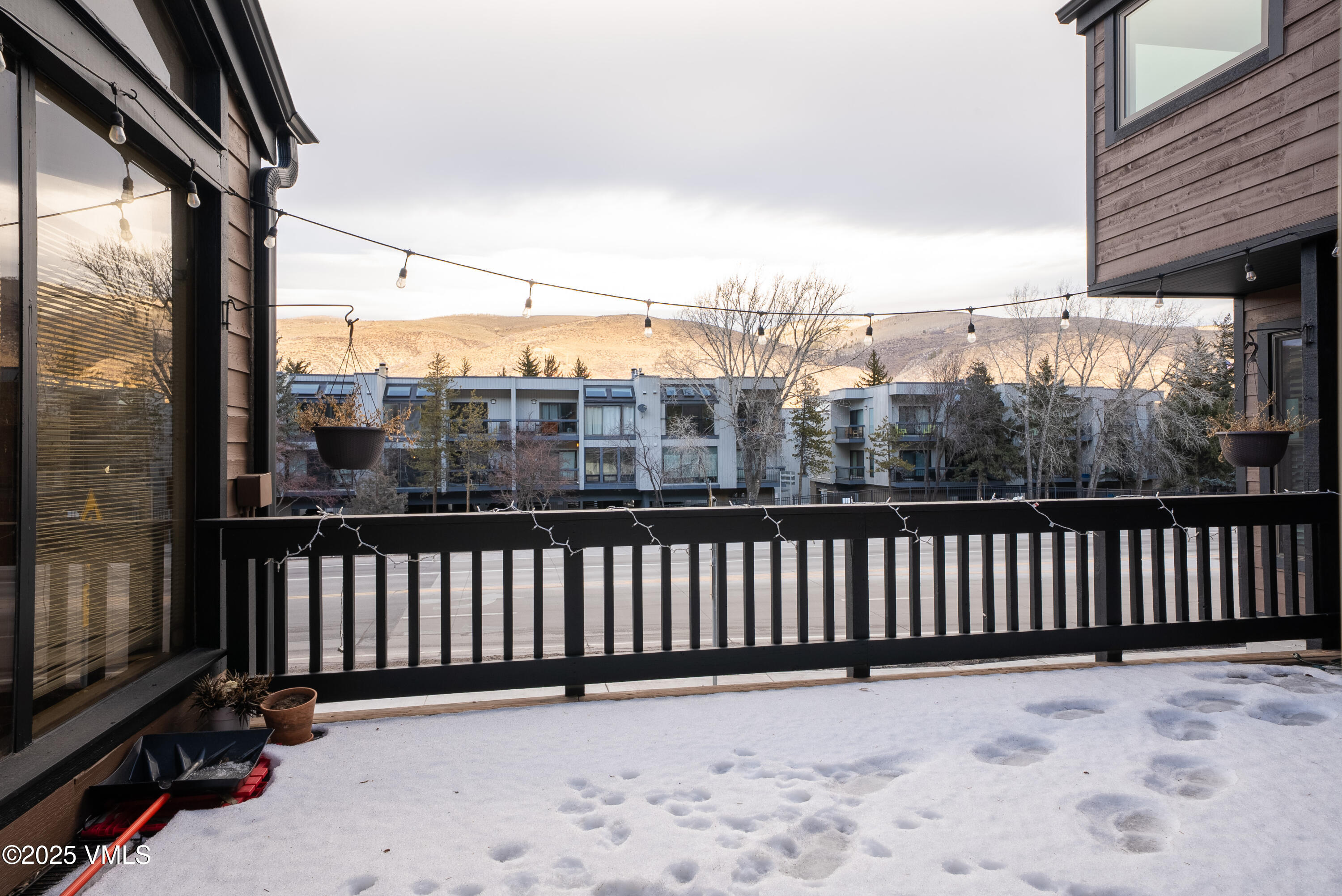 16 Eagle-Vail Road, Unit A1 Avon, CO 81620 - Photo 18 of 46 MAIN LEVEL DECK