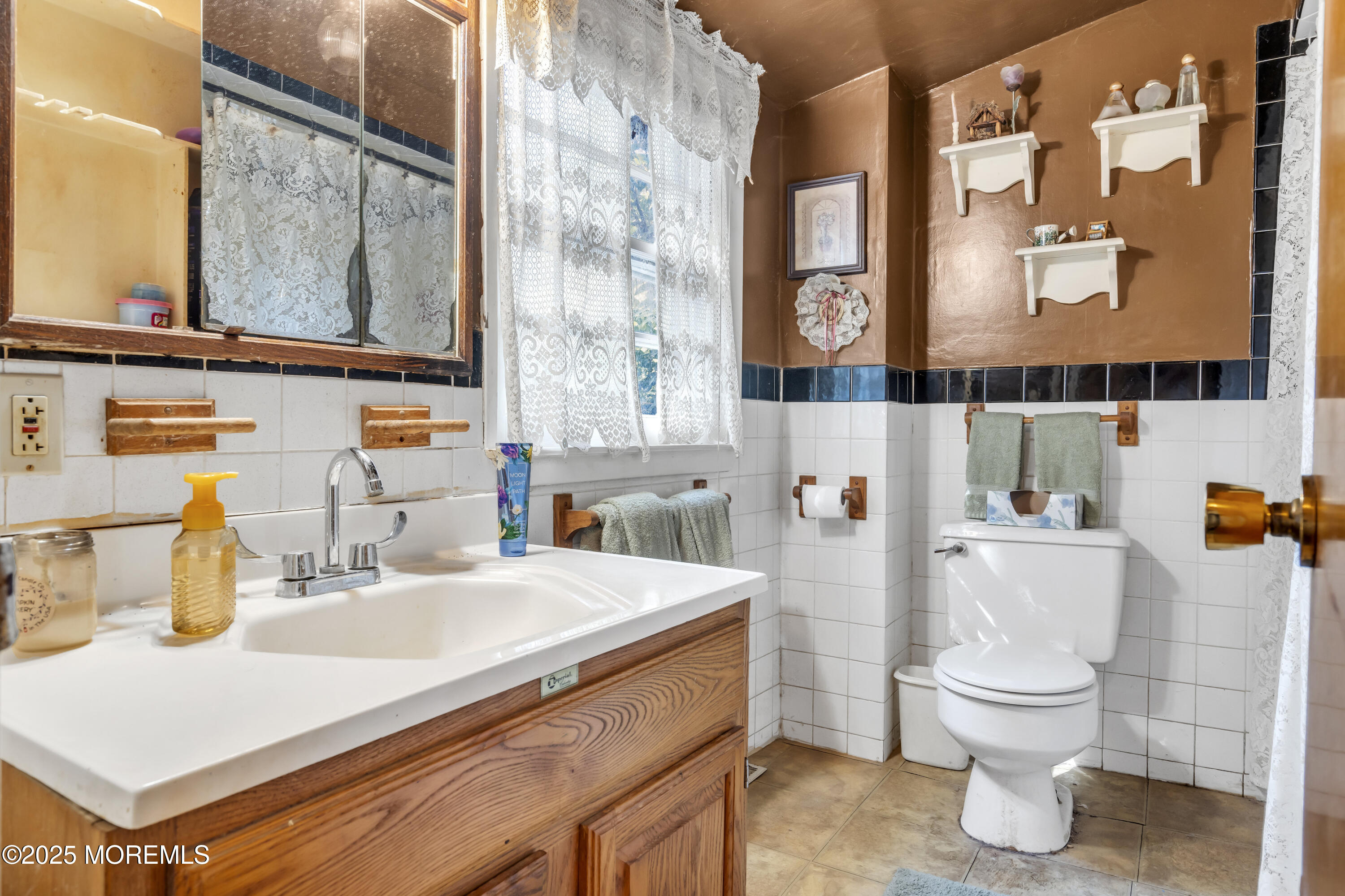 569 Winter Street Long Branch, NJ 07740 - Photo 18 of 32 021_dsc06347_264