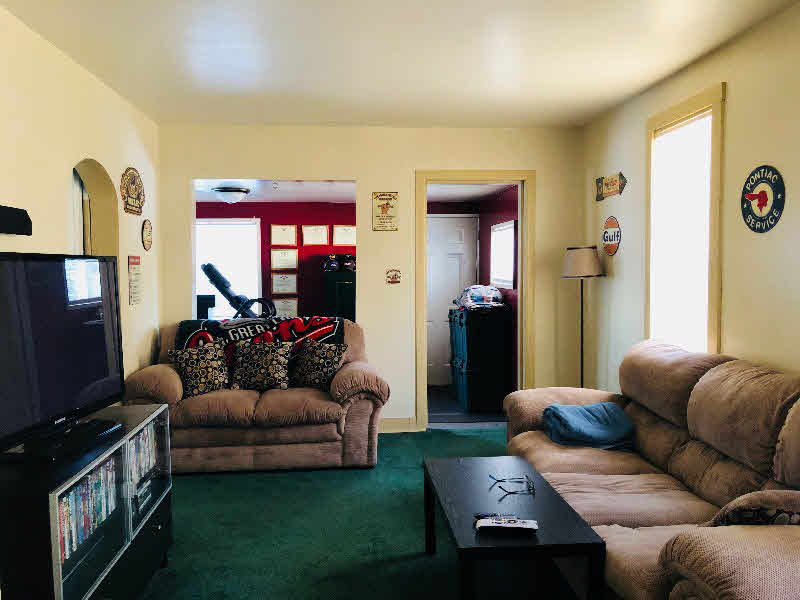 1307 Wilson Street Bay City, MI 48708 - Photo 2 of 9 Gallery Image 2