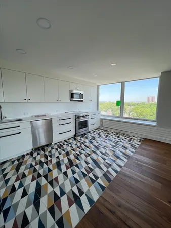 $4,000 | 60 Babcock Street, Unit 97, Brookline, MA 02446