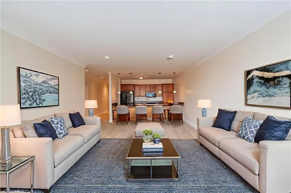 $705,000 | 5859 Beacon Street, Unit 2003, Pittsburgh, PA 15217