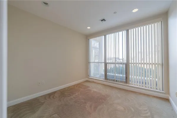 $705,000 | 5859 Beacon Street, Unit 2003, Pittsburgh, PA 15217