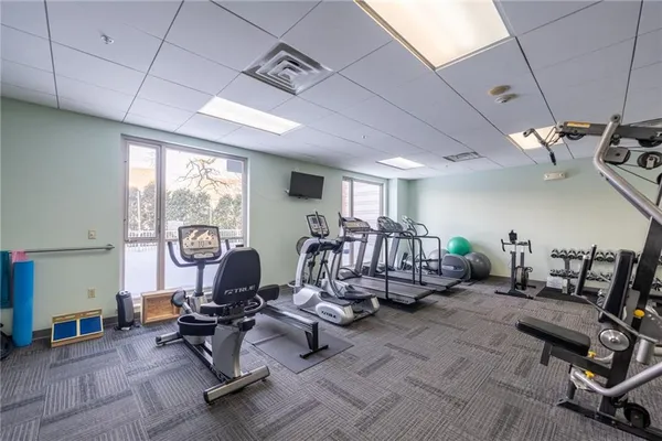 $705,000 | 5859 Beacon Street, Unit 2003, Pittsburgh, PA 15217