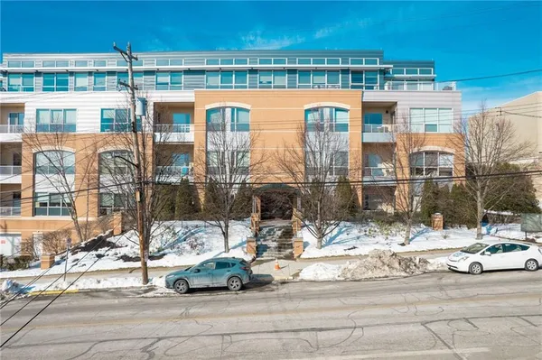 $705,000 | 5859 Beacon Street, Unit 2003, Pittsburgh, PA 15217