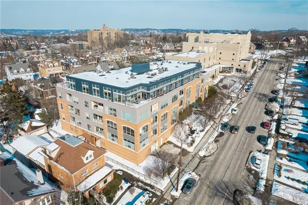 $705,000 | 5859 Beacon Street, Unit 2003, Pittsburgh, PA 15217