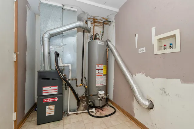 $219,900 | 799 Symphony Drive, Aurora, IL 60504