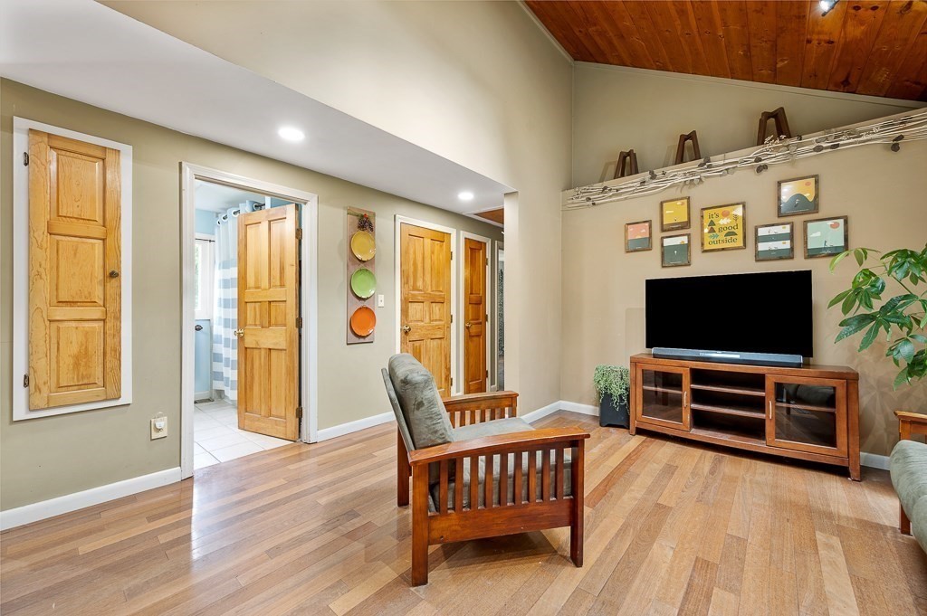 104 Ball Hill Road Princeton, MA 01541 - Photo 12 of 29 Gallery Image 12