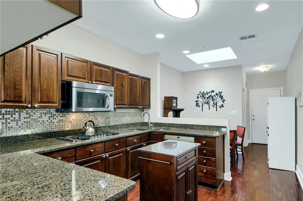 5364 Brooke Ridge Drive Atlanta, GA 30338 - Photo 8 of 36