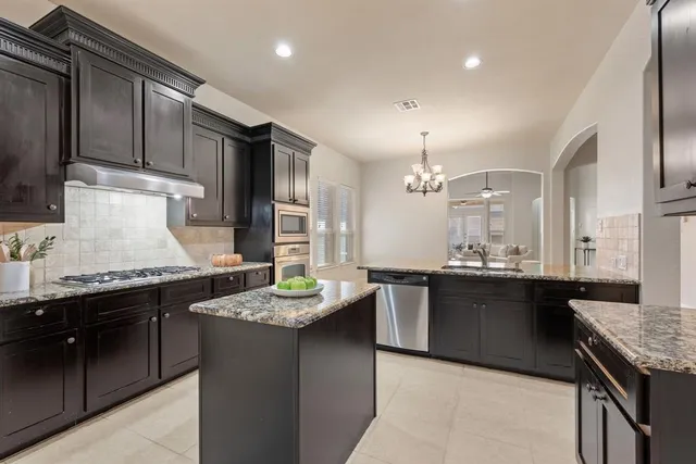 $640,000 | 3701 Post Oak Trail, Colleyville, TX 76034