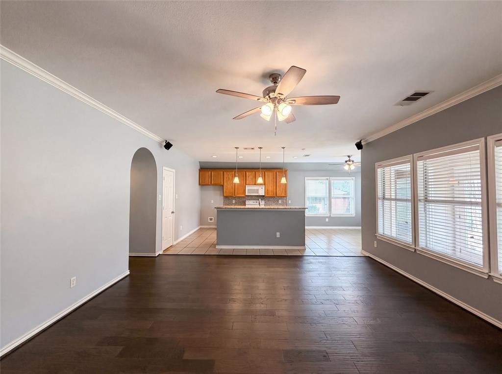 2805 Hereford Road Denton, TX 76210 - Photo 8 of 20