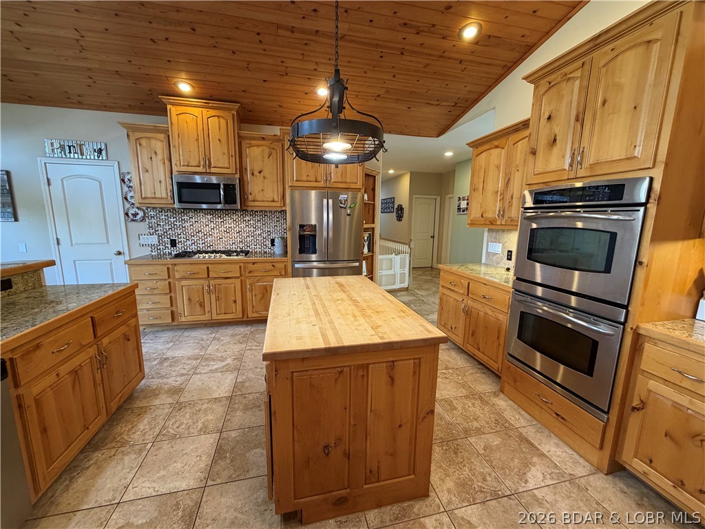 184 State Park Road Brumley, MO 65017 - Photo 14 of 99