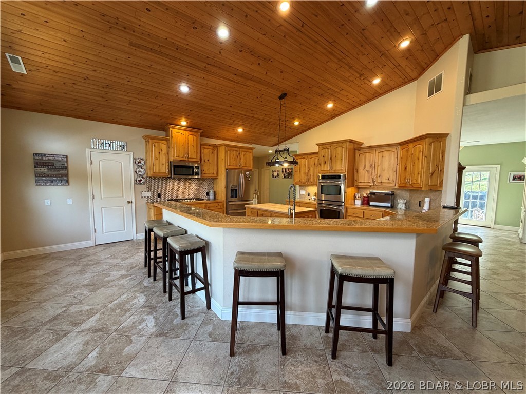 184 State Park Road Brumley, MO 65017 - Photo 15 of 99 Great Space for entertaining