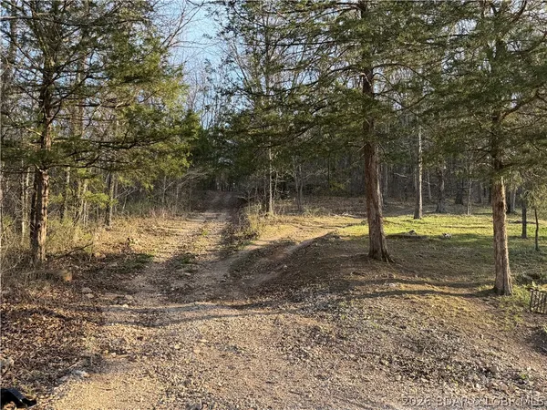$845,000 | 184 State Park Road, Brumley, MO 65017