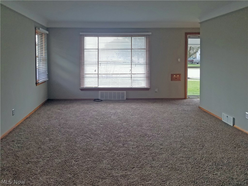 4376 Tiedeman Road Cleveland, OH 44144 - Photo 16 of 32 Gallery Image 16