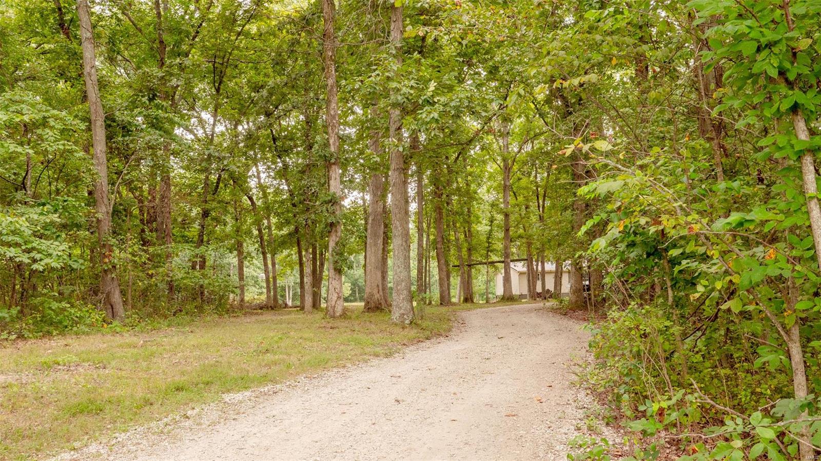 1812 Reno Road Sorento, IL 62086 - Photo 64 of 90 Gallery Image 64