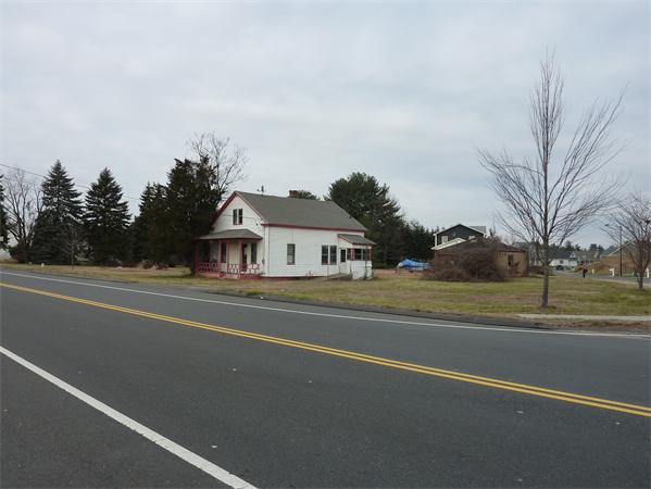 1250 Burnett Road Chicopee, MA 01020 - Photo 4 of 5 Gallery Image 4