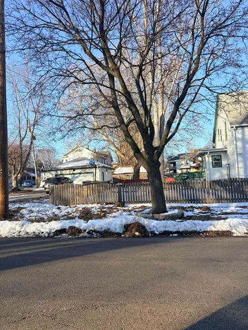 $125,000 | 227 South London Avenue, Rockford, IL 61104