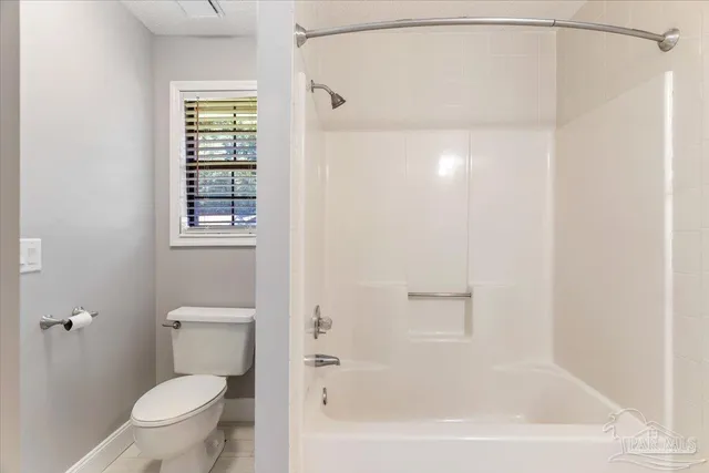 $2,200 | 2787 Willow Bend Court, Crestview, FL 32539