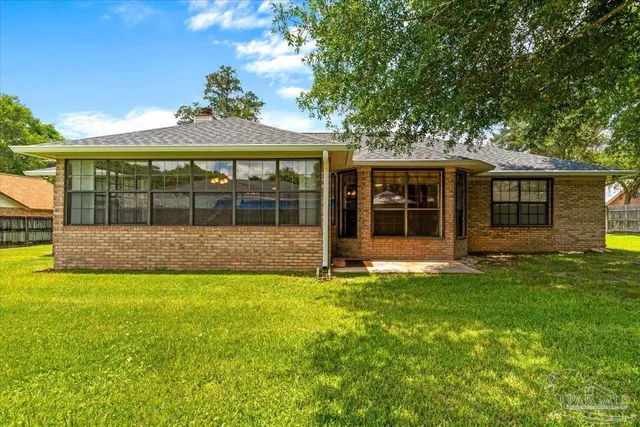 $2,200 | 2787 Willow Bend Court, Crestview, FL 32539