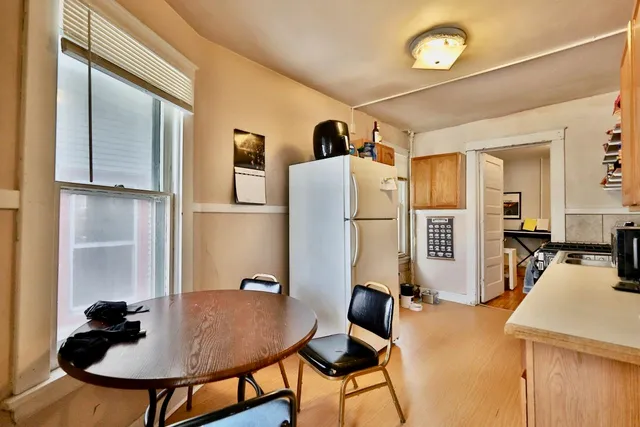 $1,200,000 | 450-452 West Doty Street, Madison, WI 53703