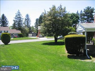 379 Lewis Road Springfield, PA 19064 - Photo 5 of 6