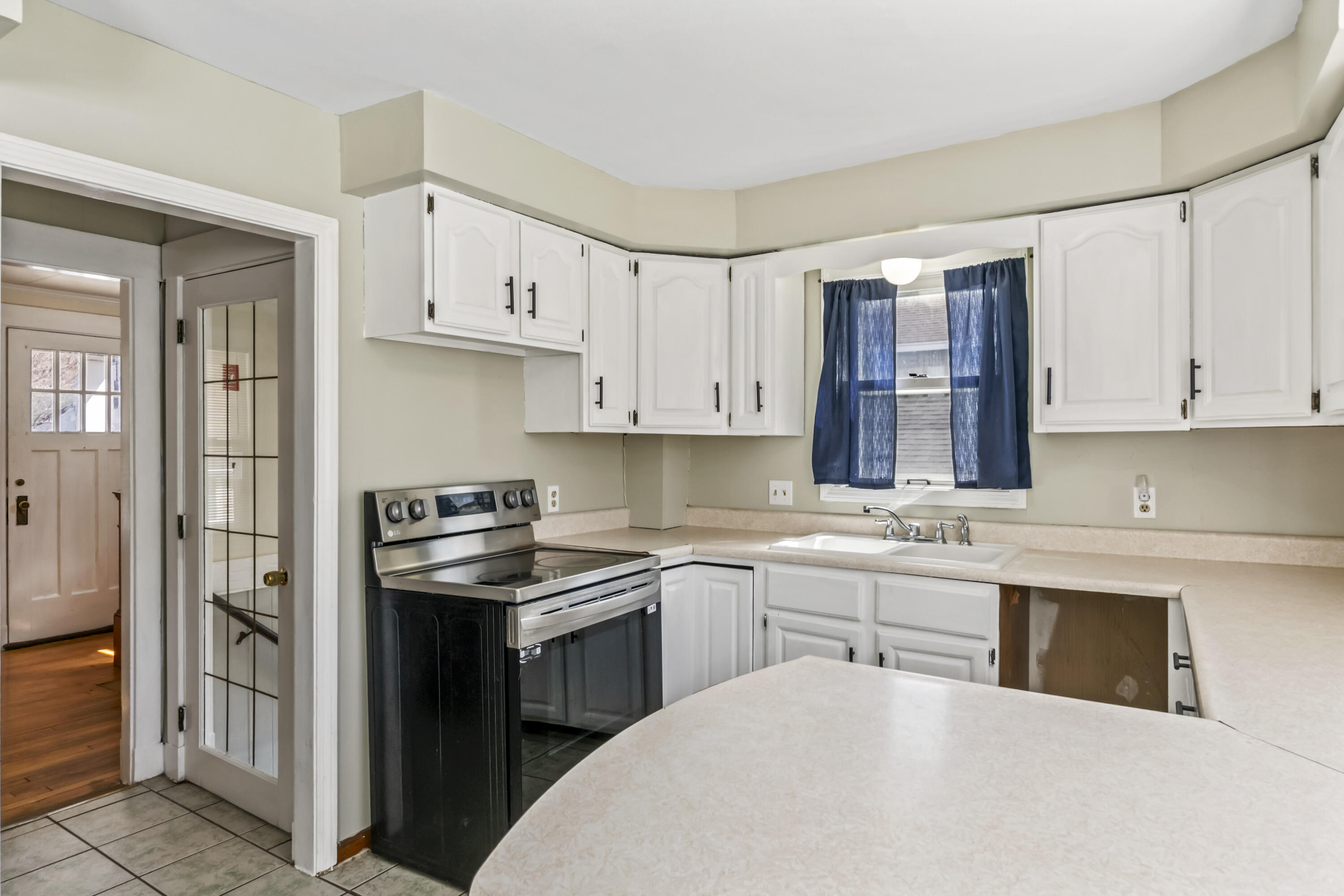 42 Murray Street Augusta, ME 04330 - Photo 10 of 41 42 Murray St_115