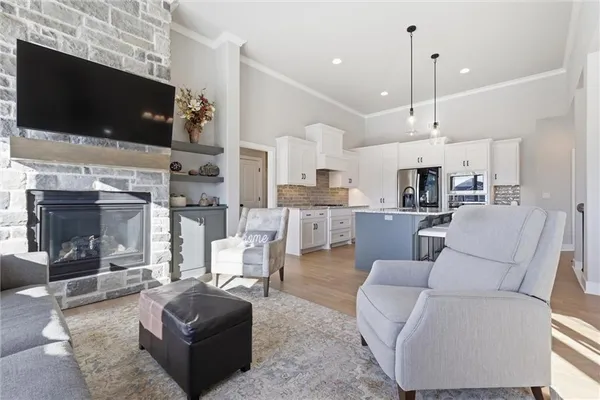 $525,000 | 15449 West 173rd Street, Olathe, KS 66062