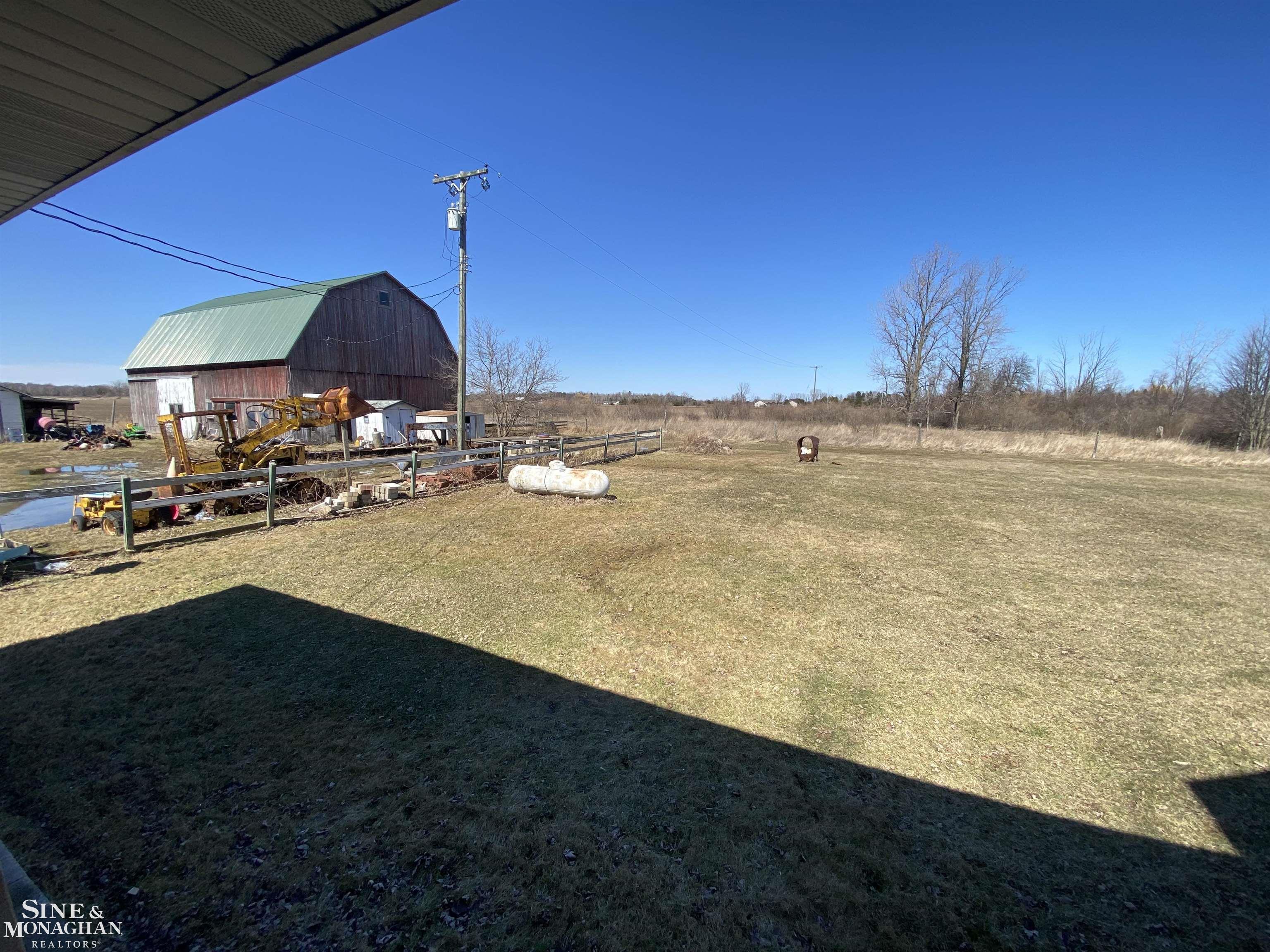 6995 French Line Road Carsonville, MI 48419 - Photo 41 of 43 50104343-40.JPG