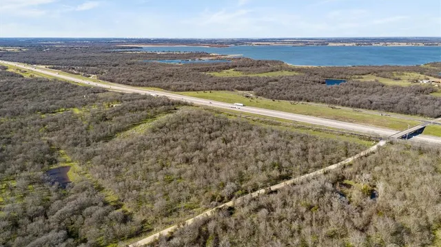 $350,000 | 0 I-45 Service Road, Richland, TX 76681