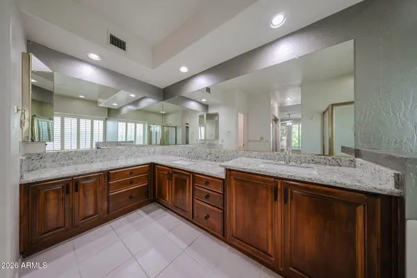 $625,000 | 19719 North 69th Avenue, Glendale, AZ 85308