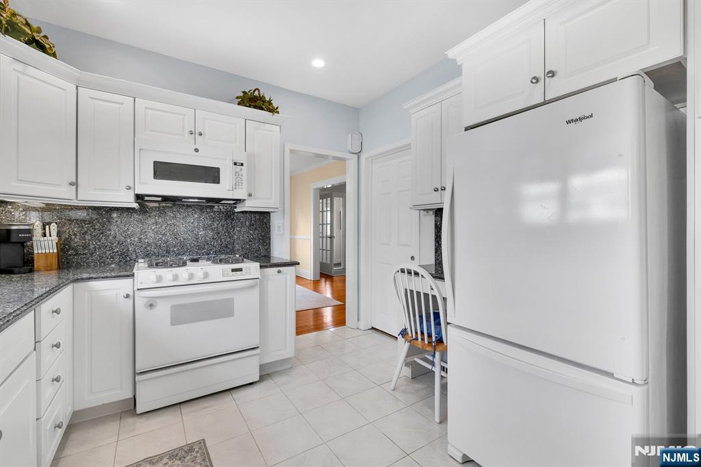 106 Maple Street Rutherford, NJ 07070 - Photo 22 of 50