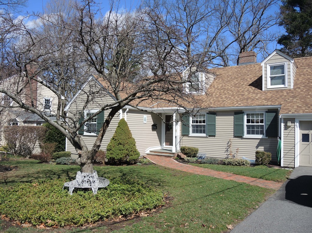 114 Richdale Road Needham, MA 02494 - Photo 2 of 25