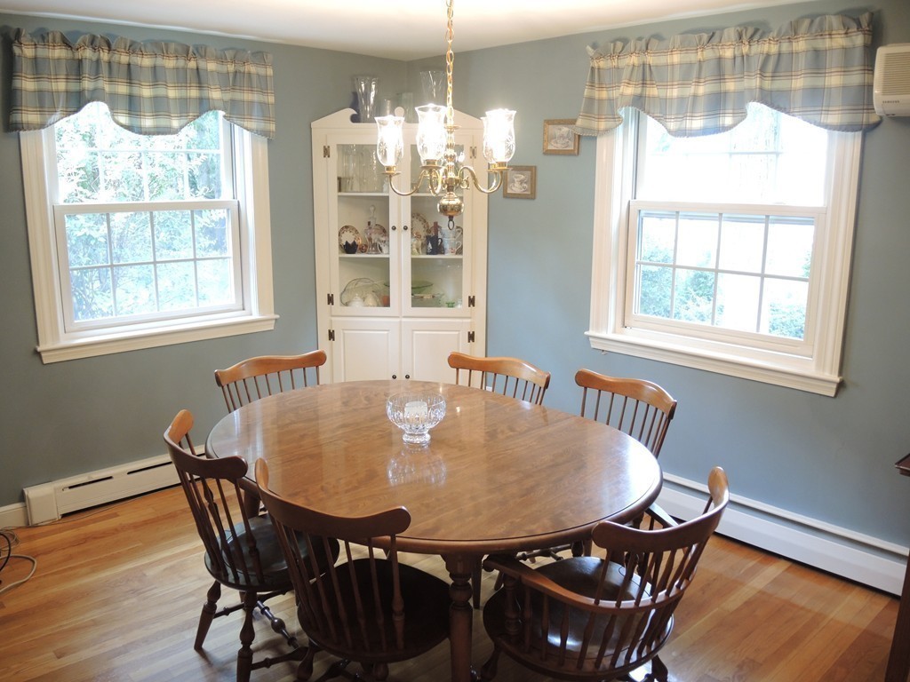 114 Richdale Road Needham, MA 02494 - Photo 5 of 25
