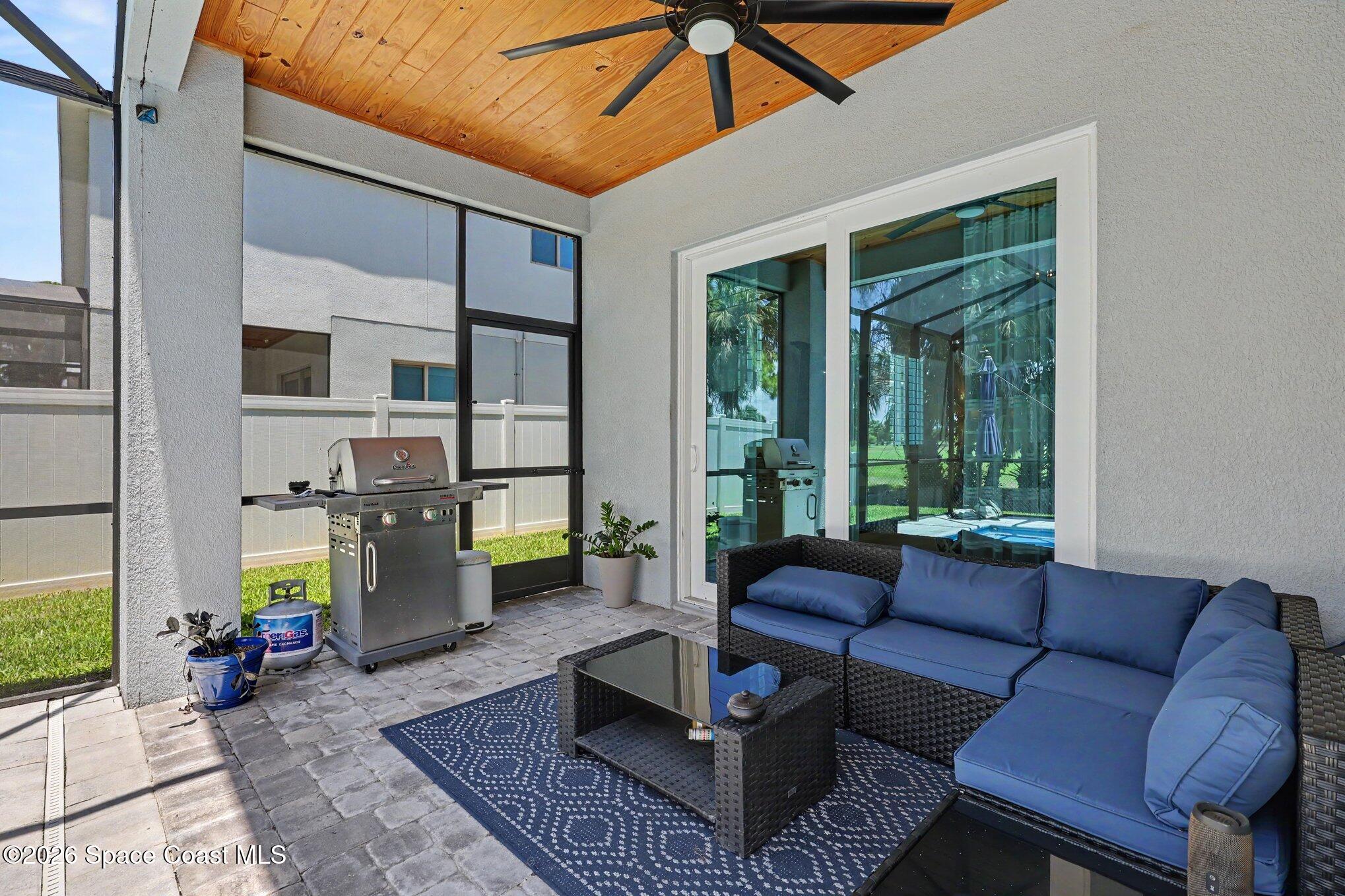2188 Country Club Road Melbourne, FL 32901 - Photo 36 of 39 033_file_4269