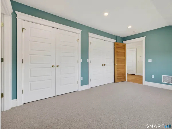 $8,000 | 4 Point Road, Old Saybrook, CT 06475